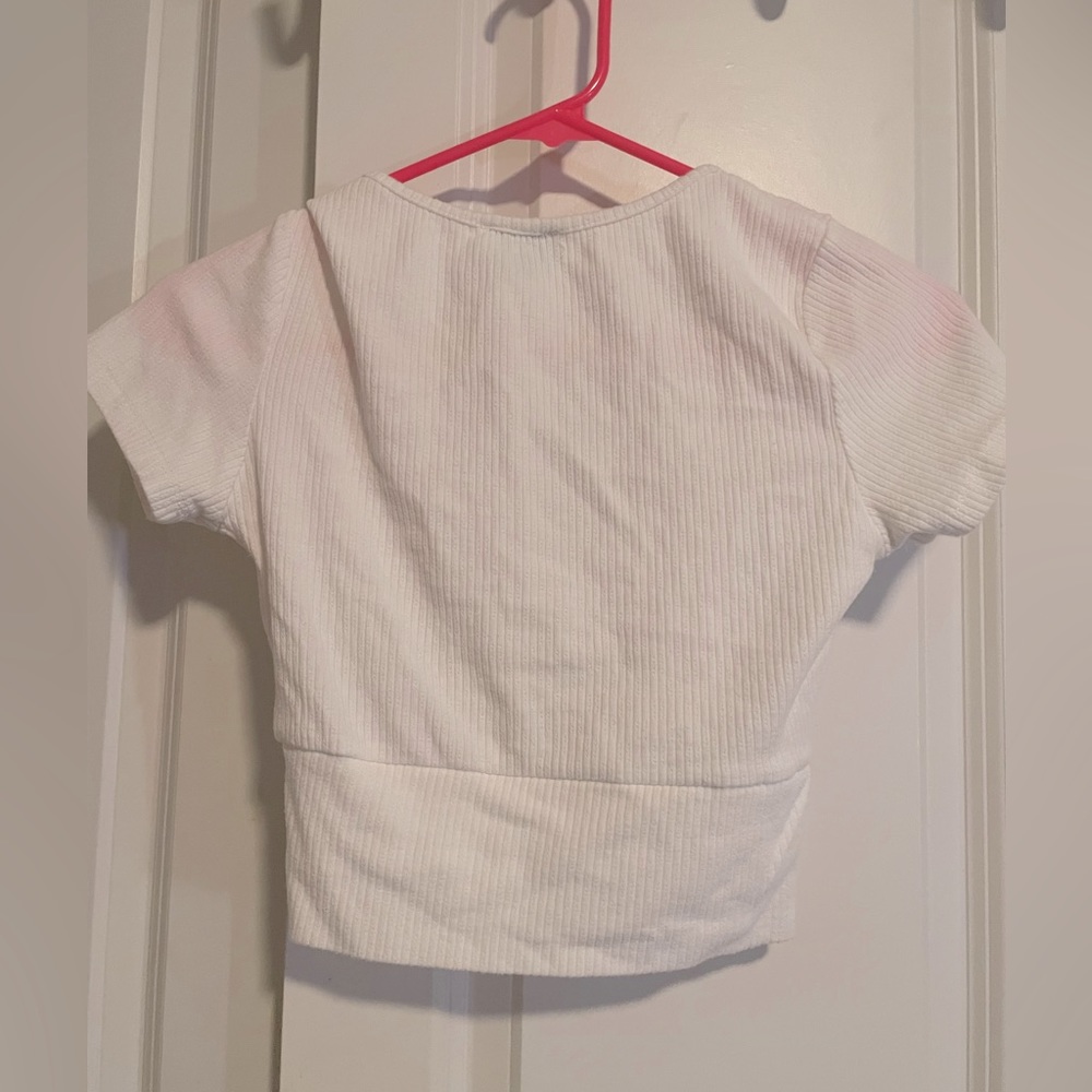 Princess Polly White Cropped Tee - Picture 3 of 3